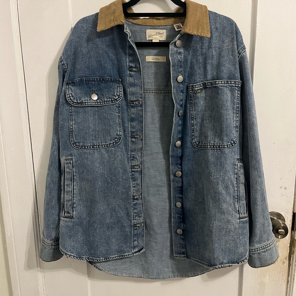 Universal Thread Blue Denim Jacket with Brown Collar